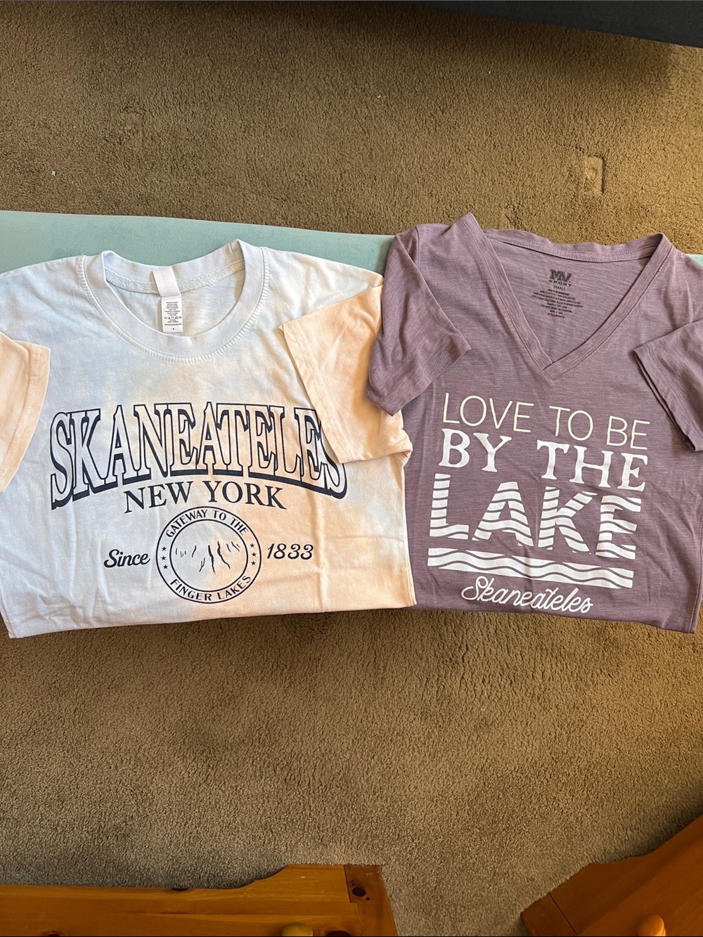 Skaneateles set of 2 tees, size Small